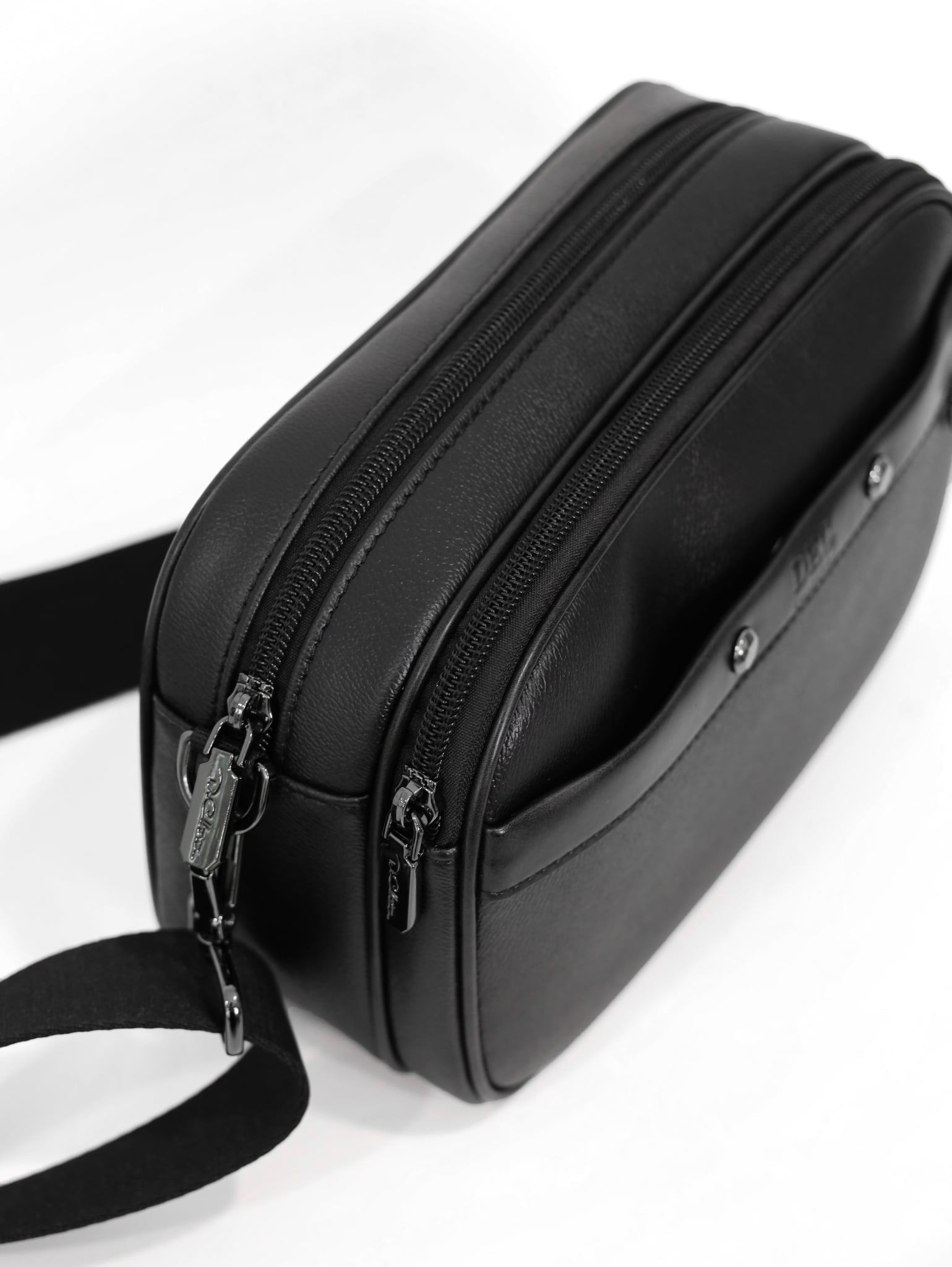 Axton Unisex Camera Bag