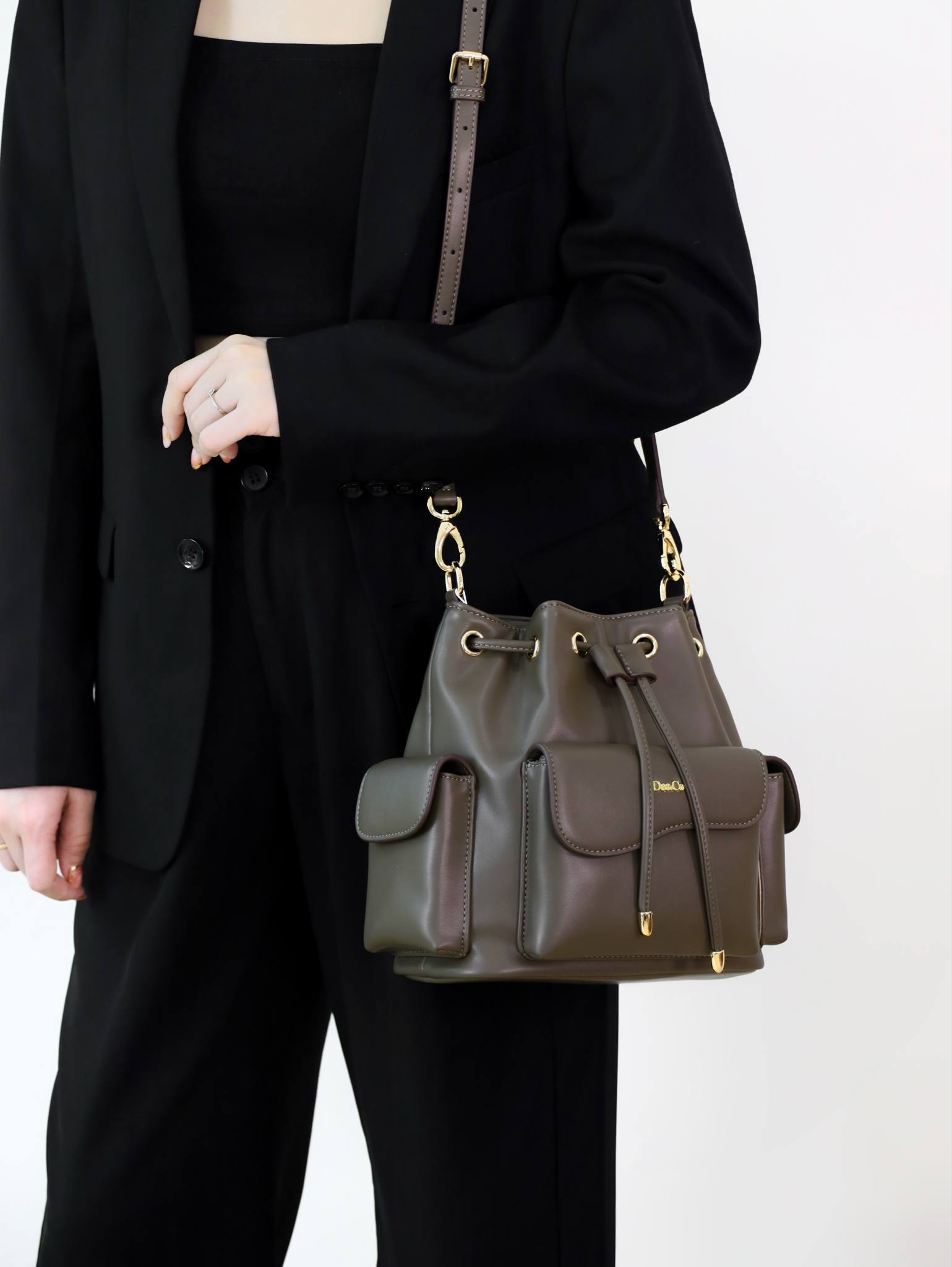 Anelie Multi-Pocket Bucket Bag