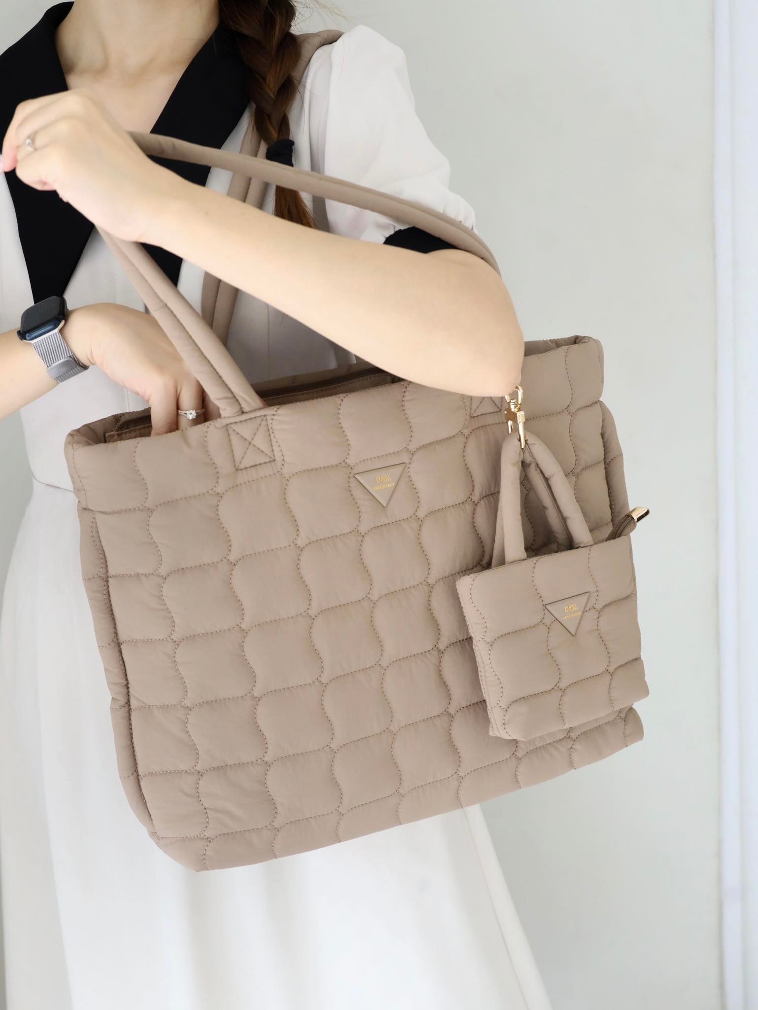 Toffee Puffy Tote Bag