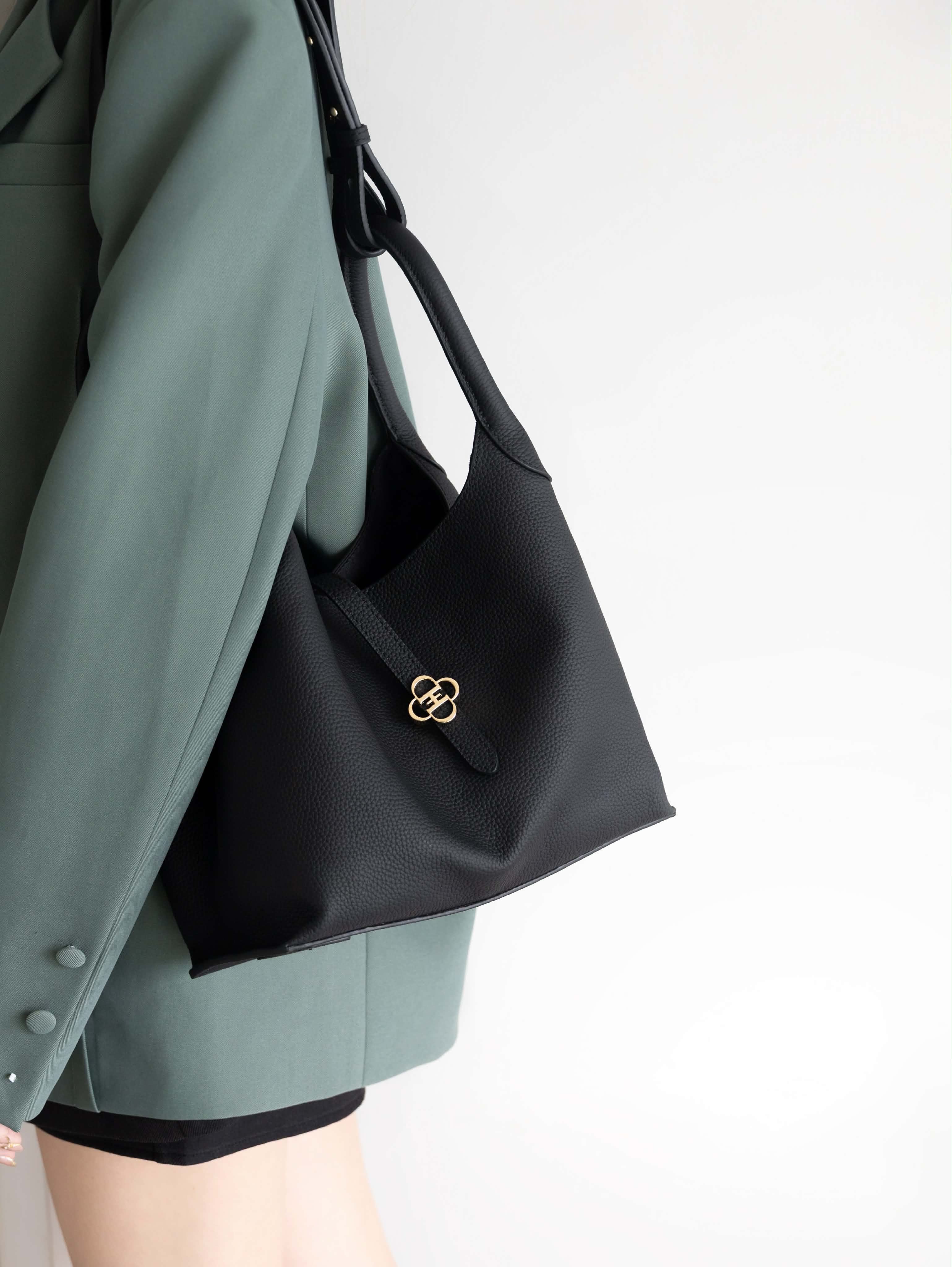 Jennda Cellant Bucket Bag