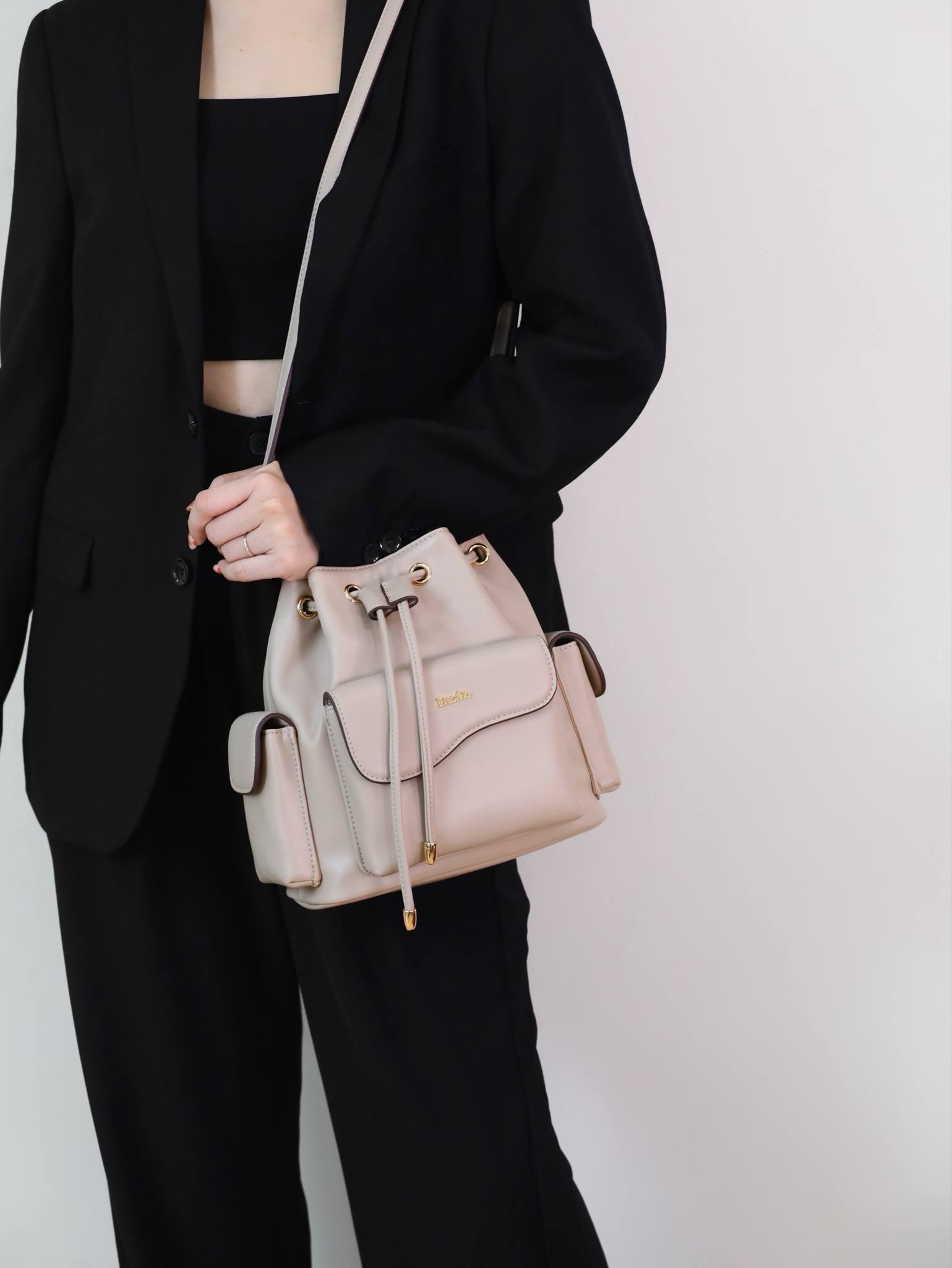Anelie Multi-Pocket Bucket Bag