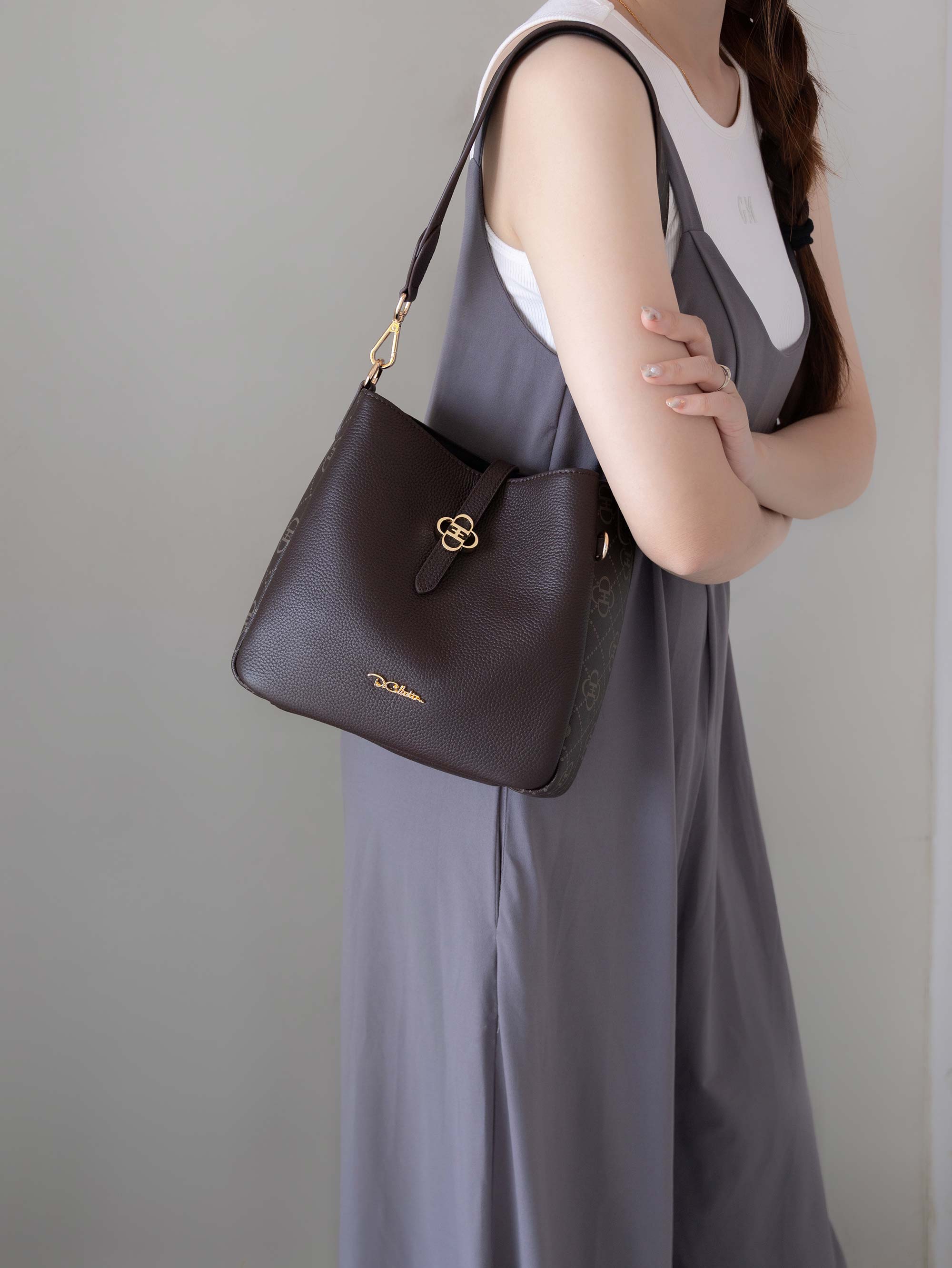 Kellen Togo Panelled Shoulder Bag