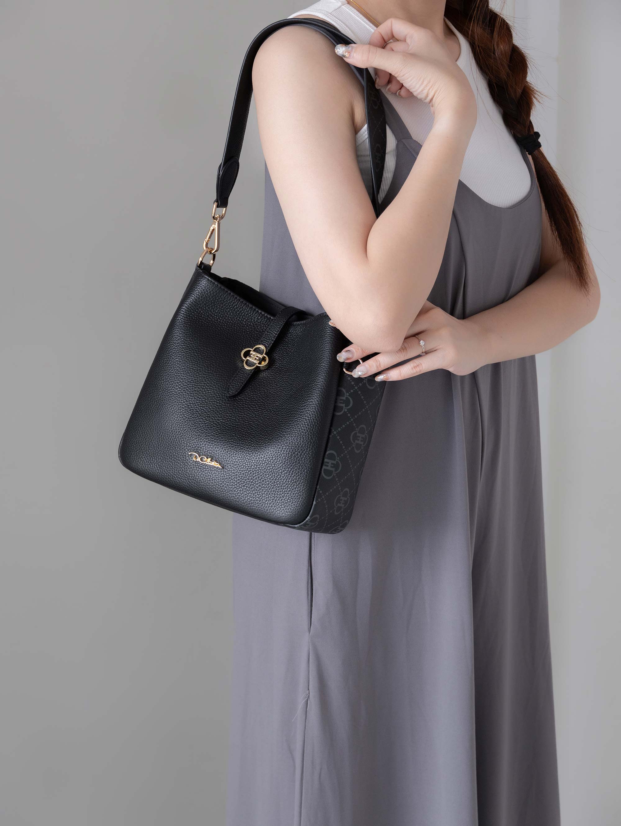 Kellen Togo Panelled Shoulder Bag