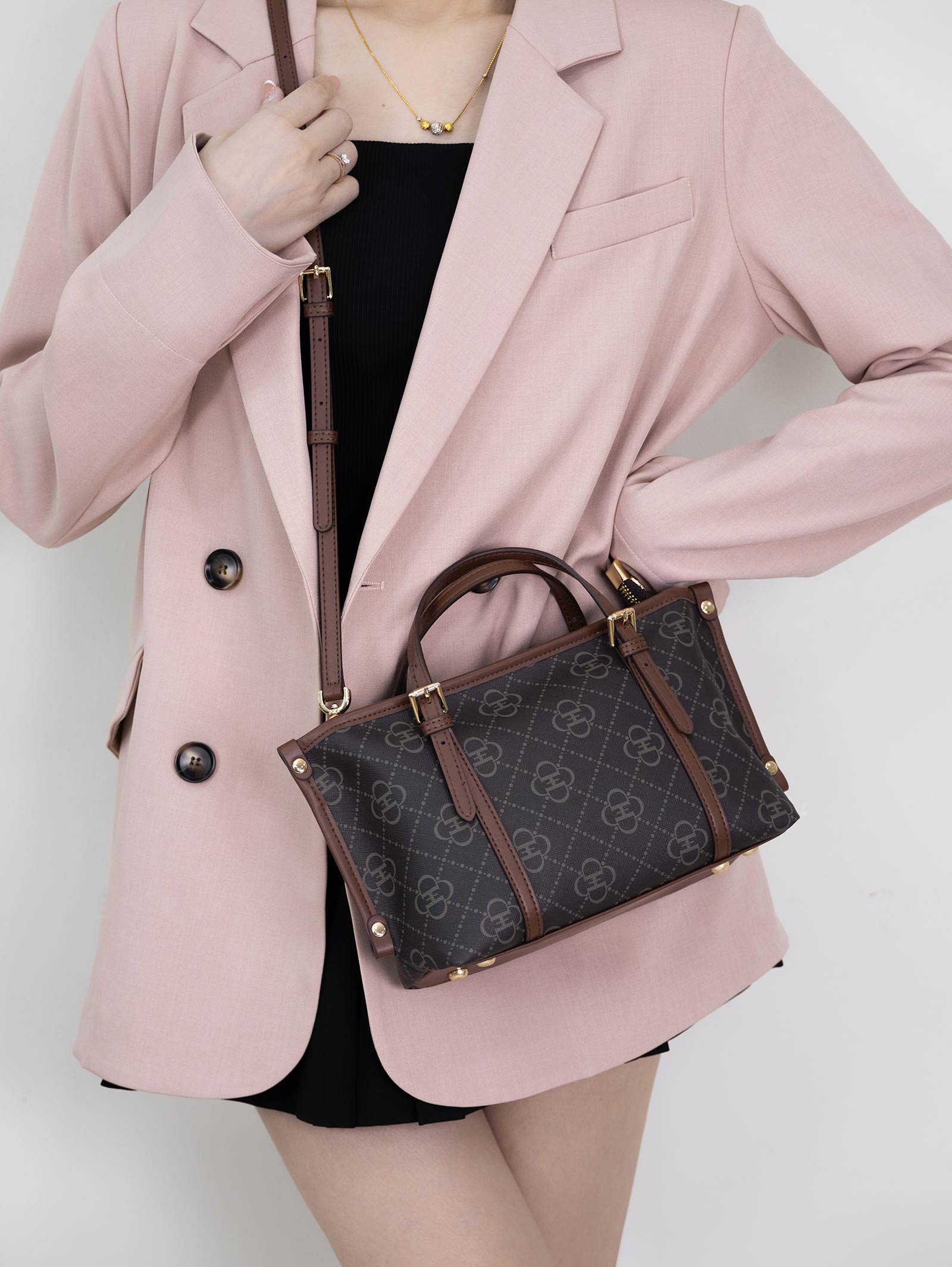 Valdis Fleurie Tote Bag