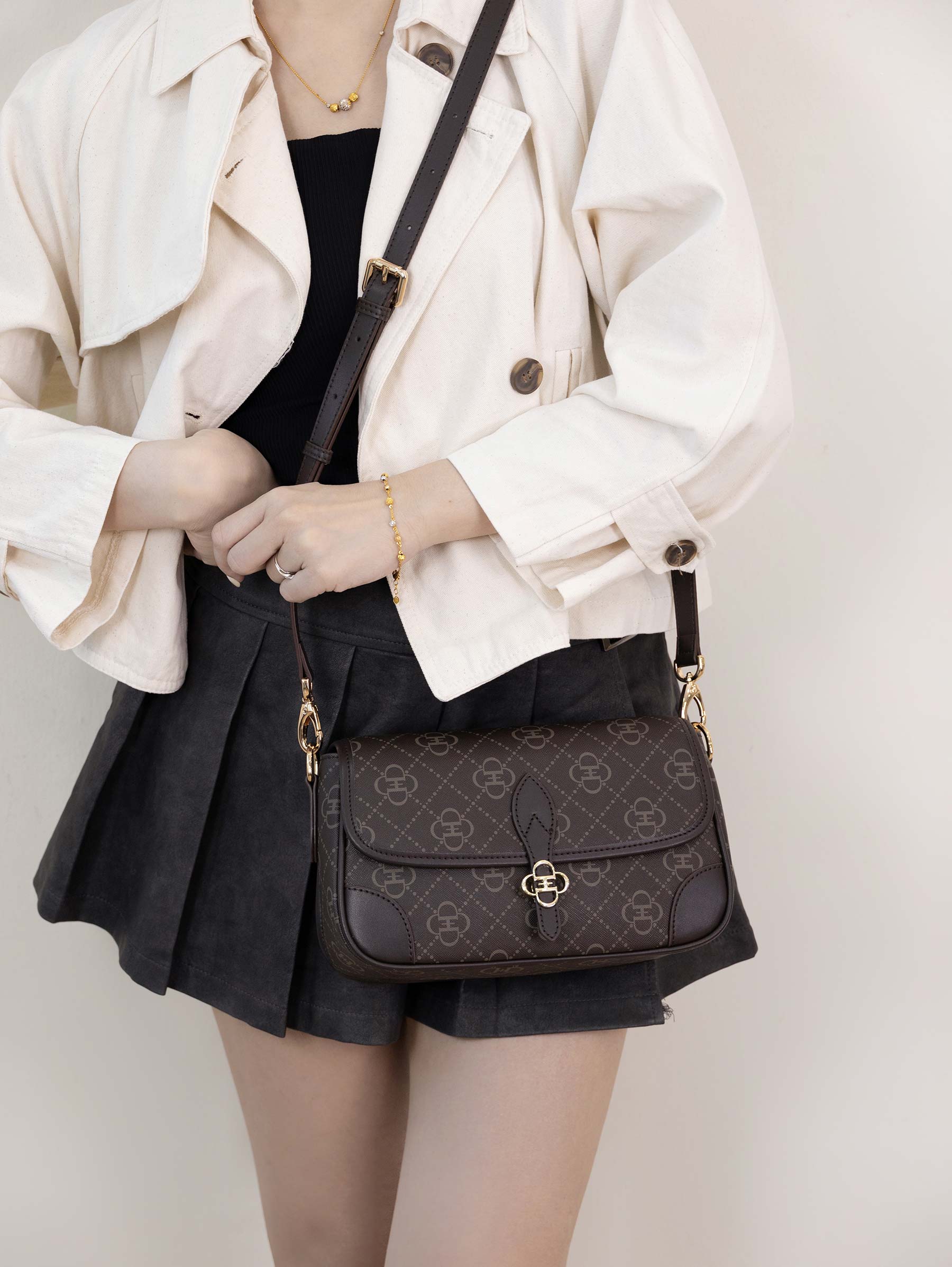 Auryn Fleurie Baguette Bag
