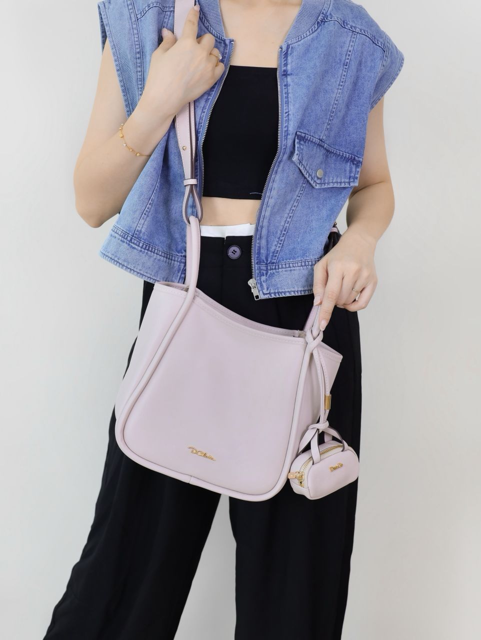 Cluvie Shoulder Bag