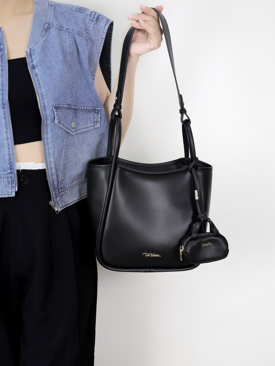 Cluvie Shoulder Bag