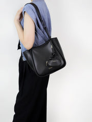 Cluvie Shoulder Bag