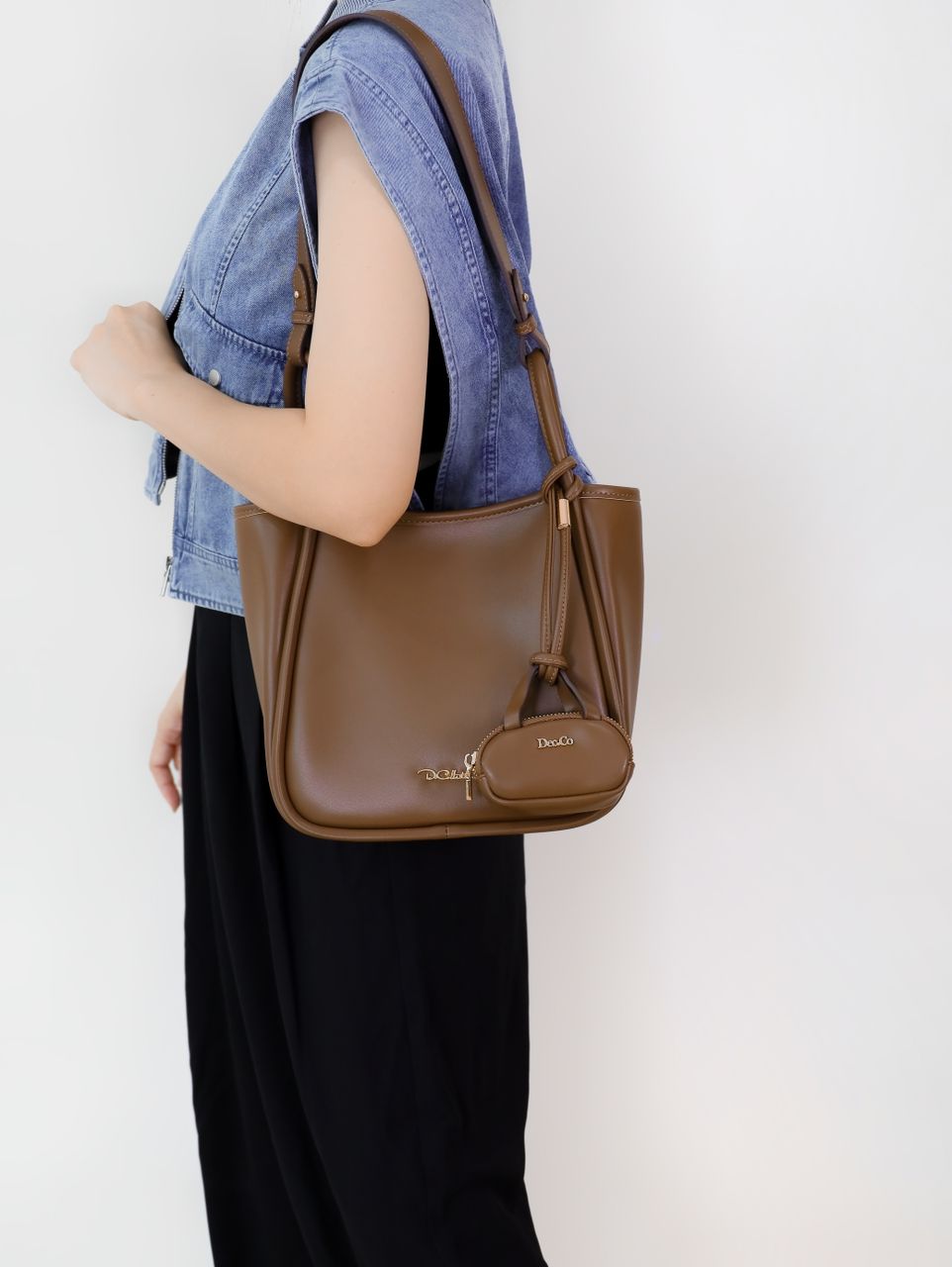 Cluvie Shoulder Bag