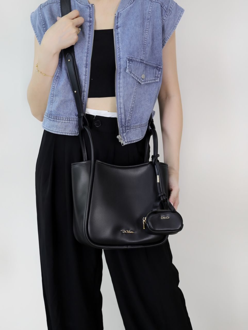 Cluvie Shoulder Bag