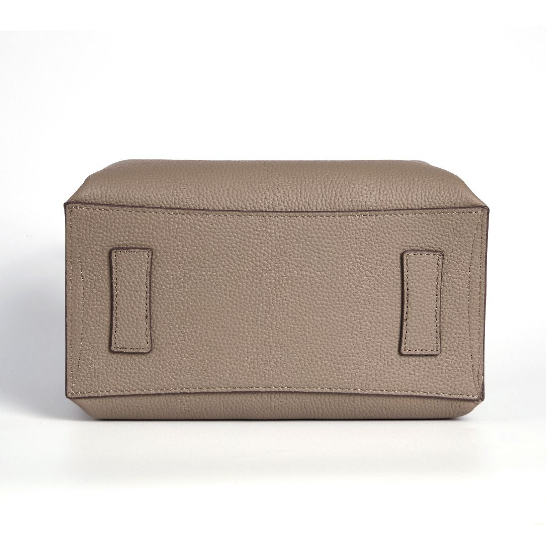 Jennda Cellant Bucket Bag