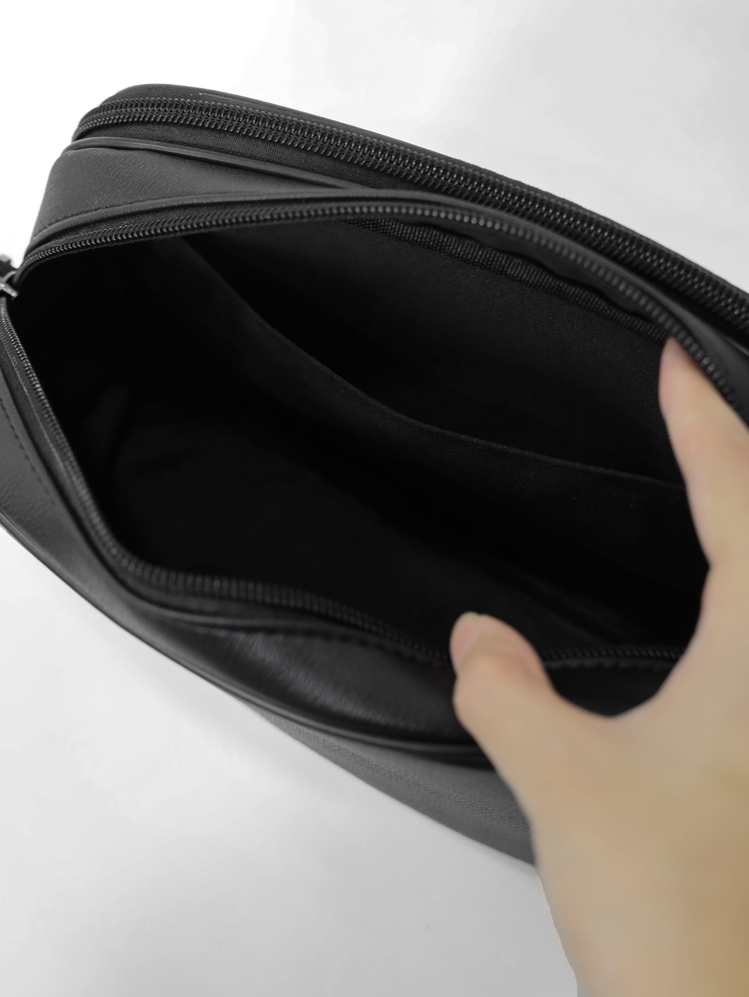 Axton Unisex Camera Bag