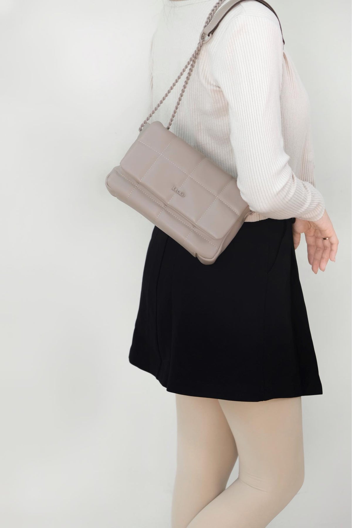 Reymi Quilted Chain Bag