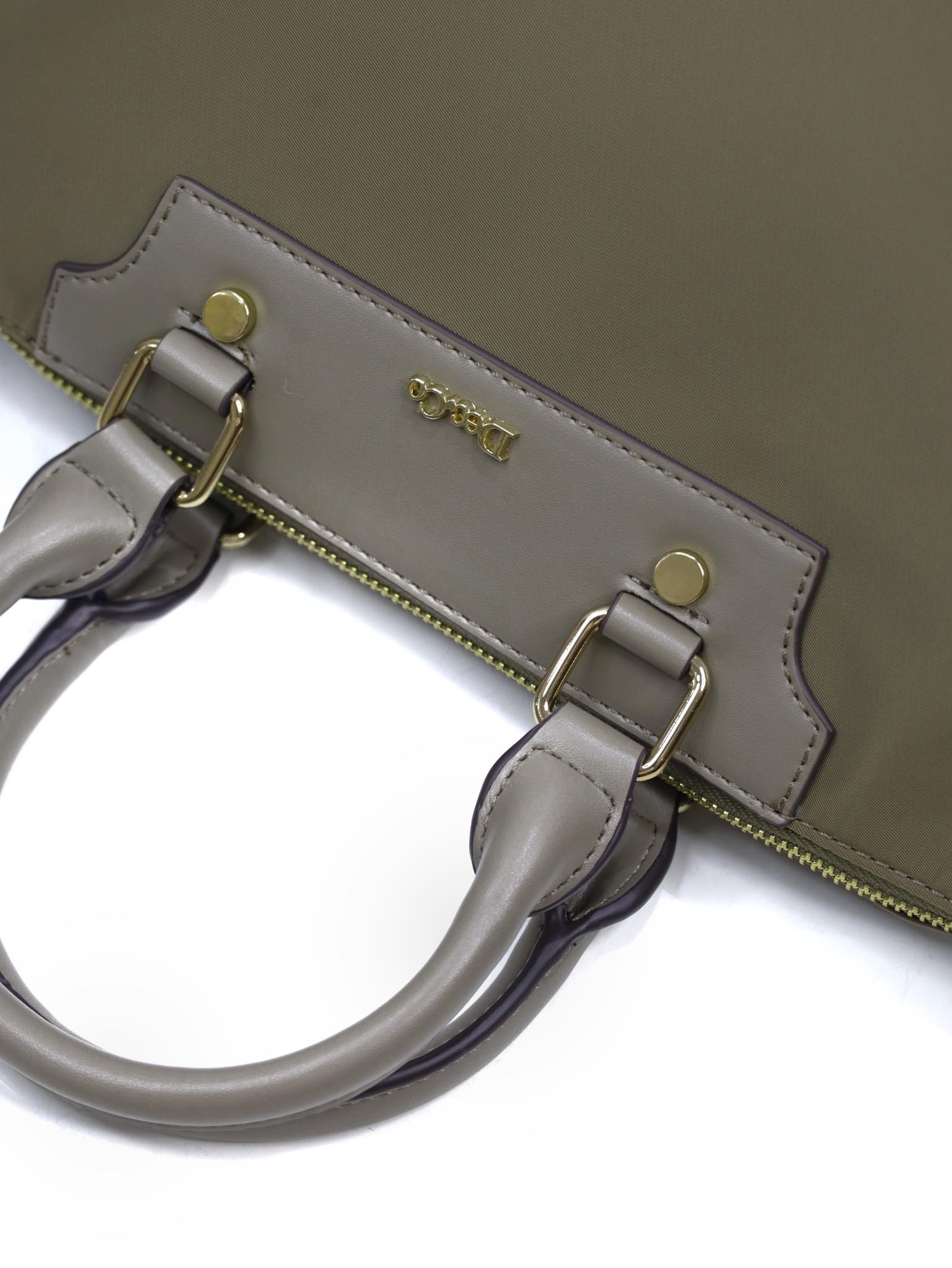 Briandy Nylon Crossbody Bag ( Medium-Sized )